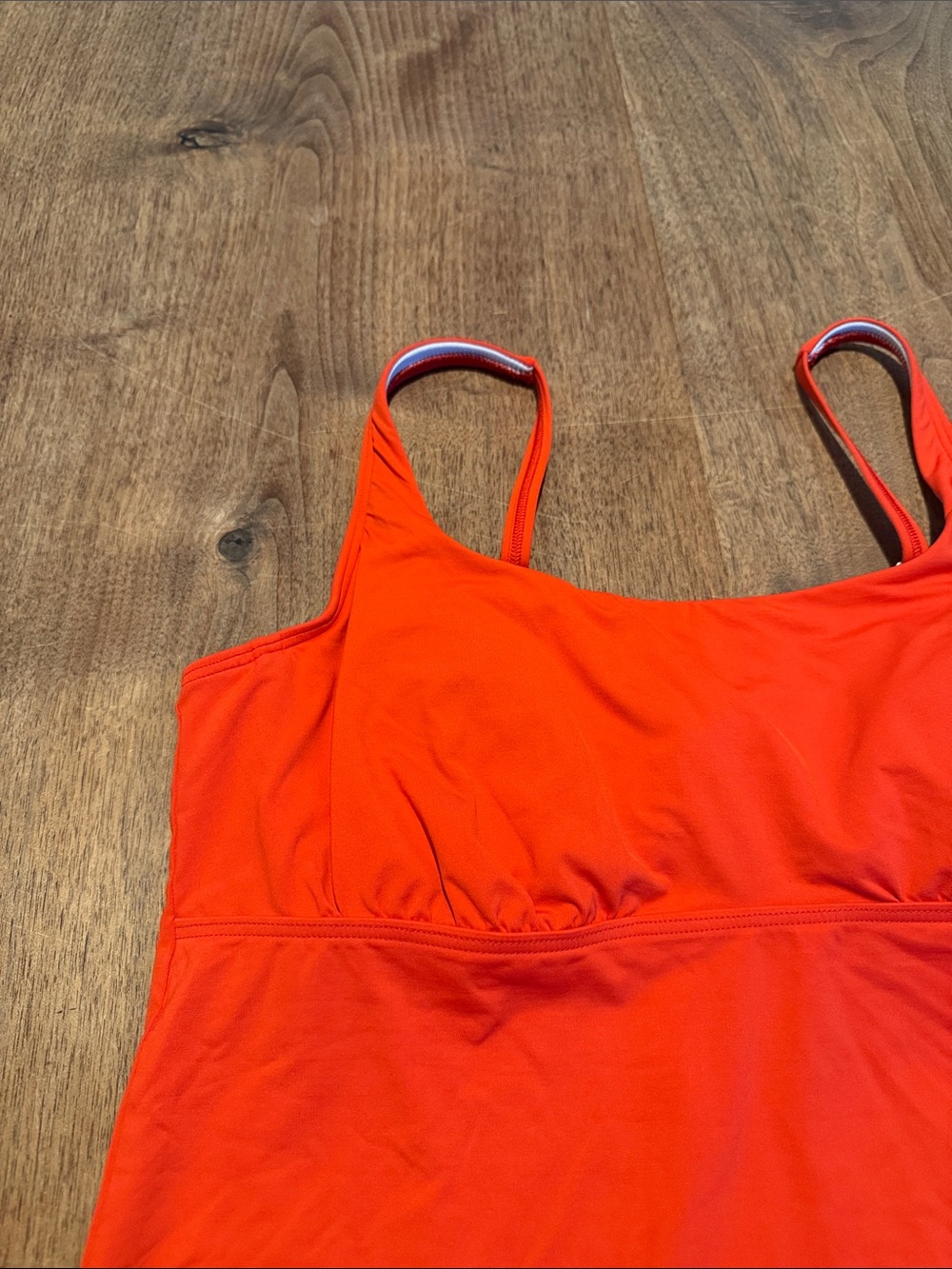 LANDS END Tankini Top - 18 - Picture 2 of 9